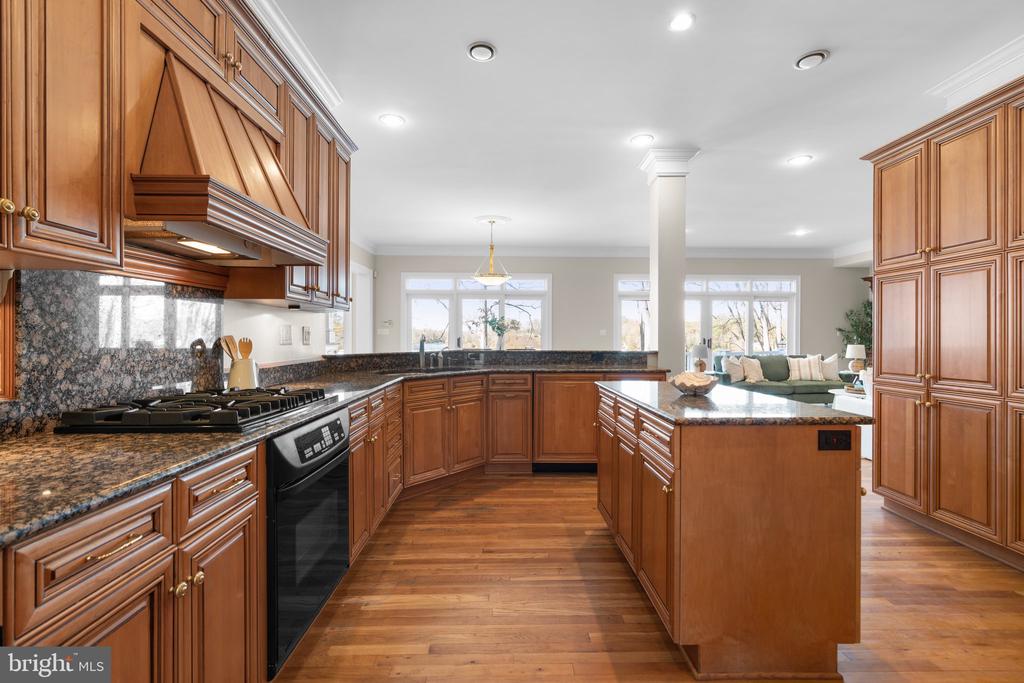 196 SOUTHDOWN ROAD