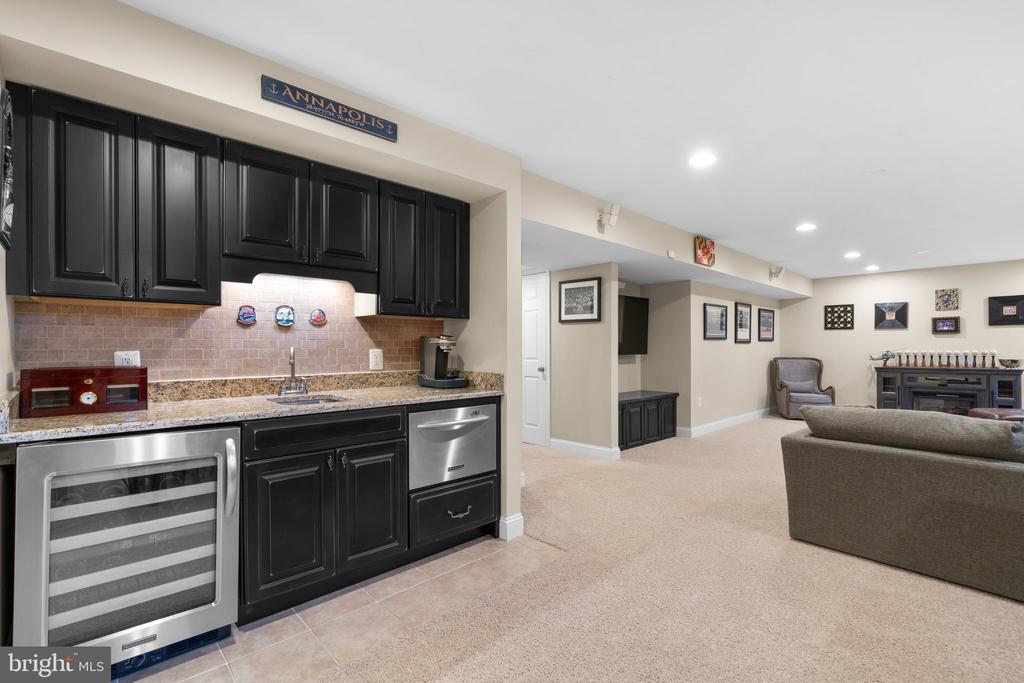 121 FORDHAM DRIVE
