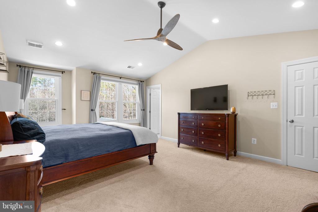 121 FORDHAM DRIVE