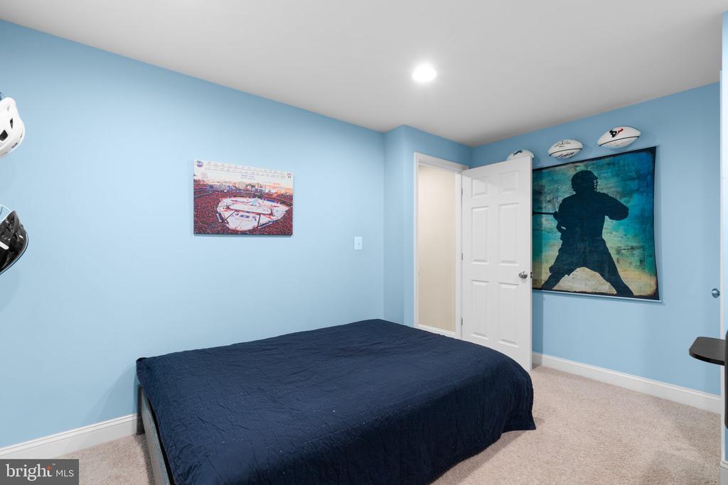 121 FORDHAM DRIVE