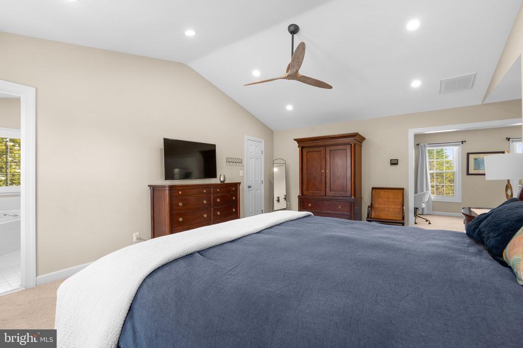 121 FORDHAM DRIVE