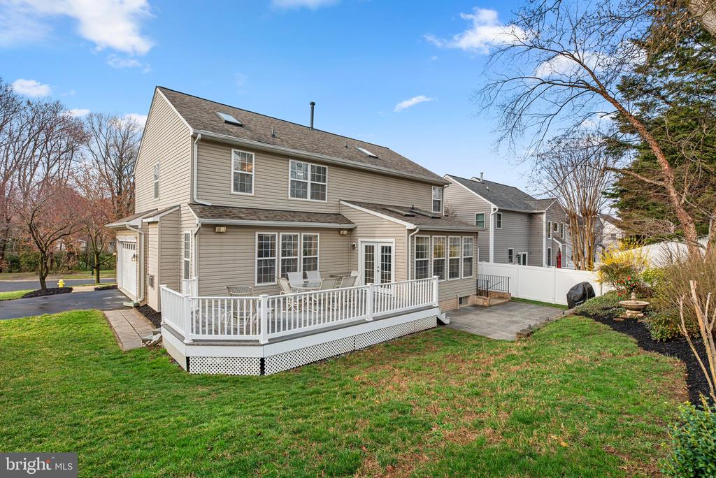 807 NORTHRIDGE WAY