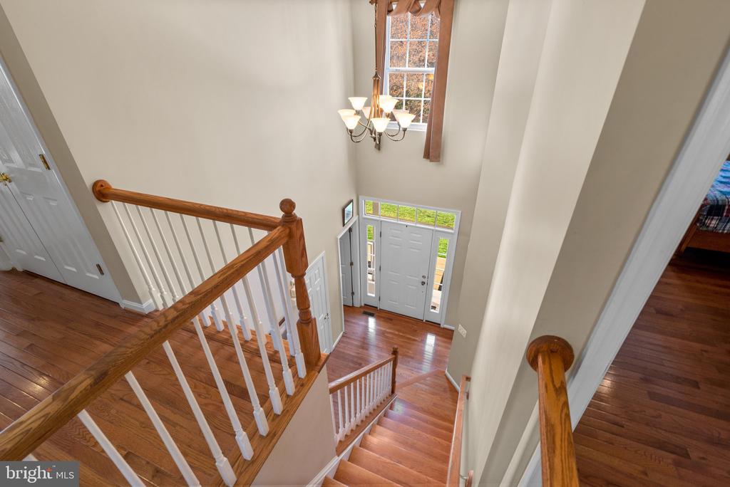 807 NORTHRIDGE WAY