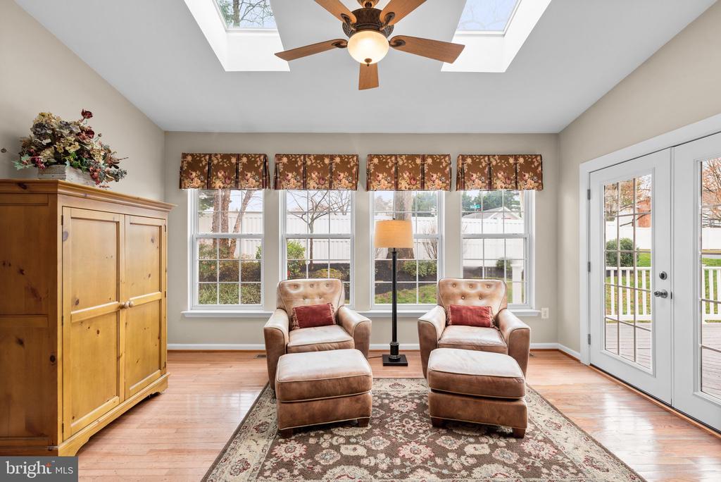 807 NORTHRIDGE WAY