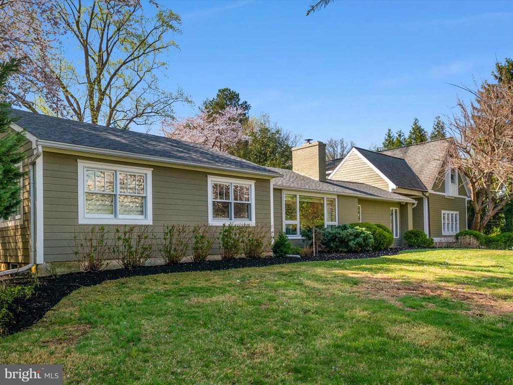 241 RUGBY ROAD
