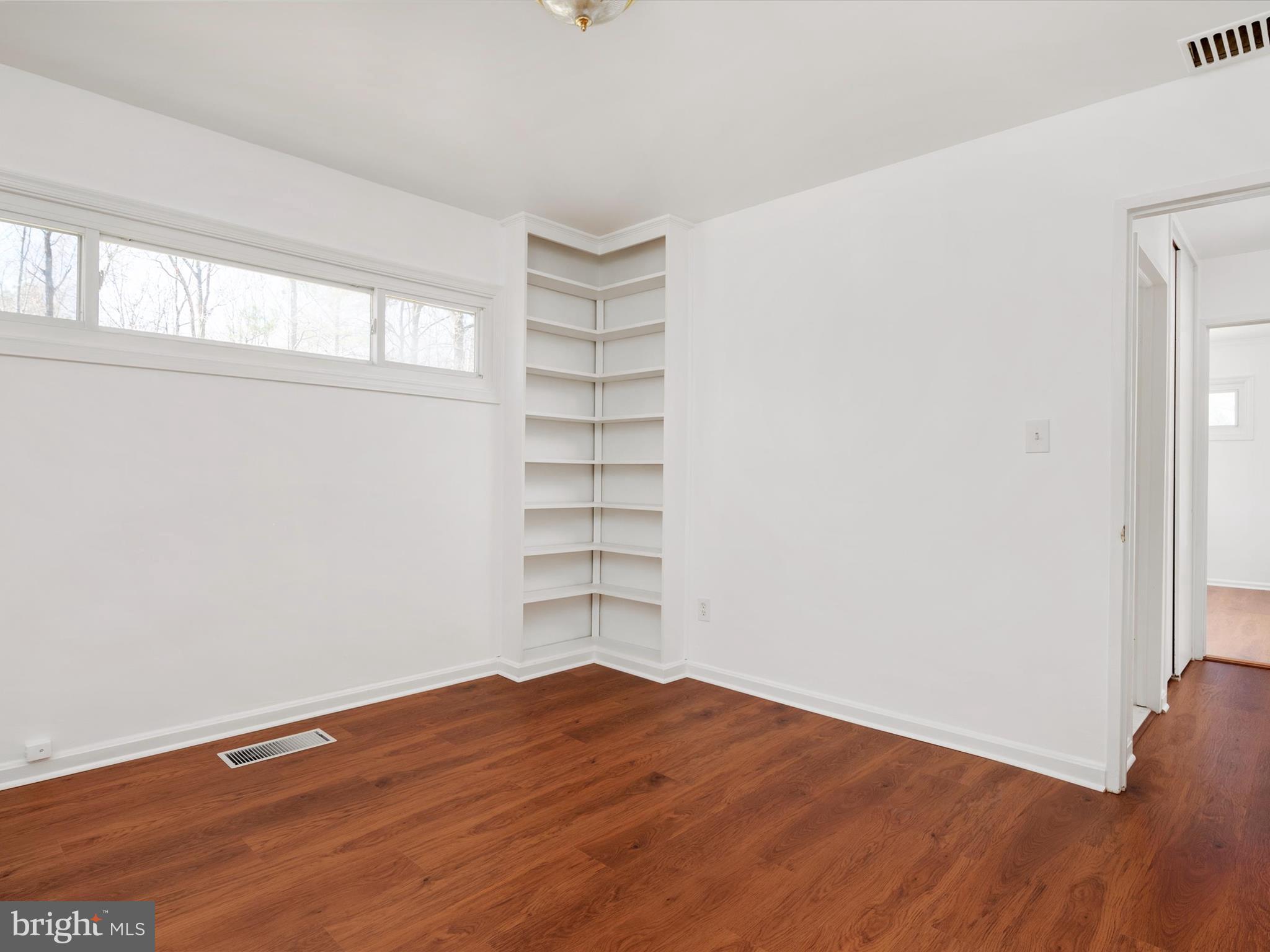 6432 SHADY SIDE RD W