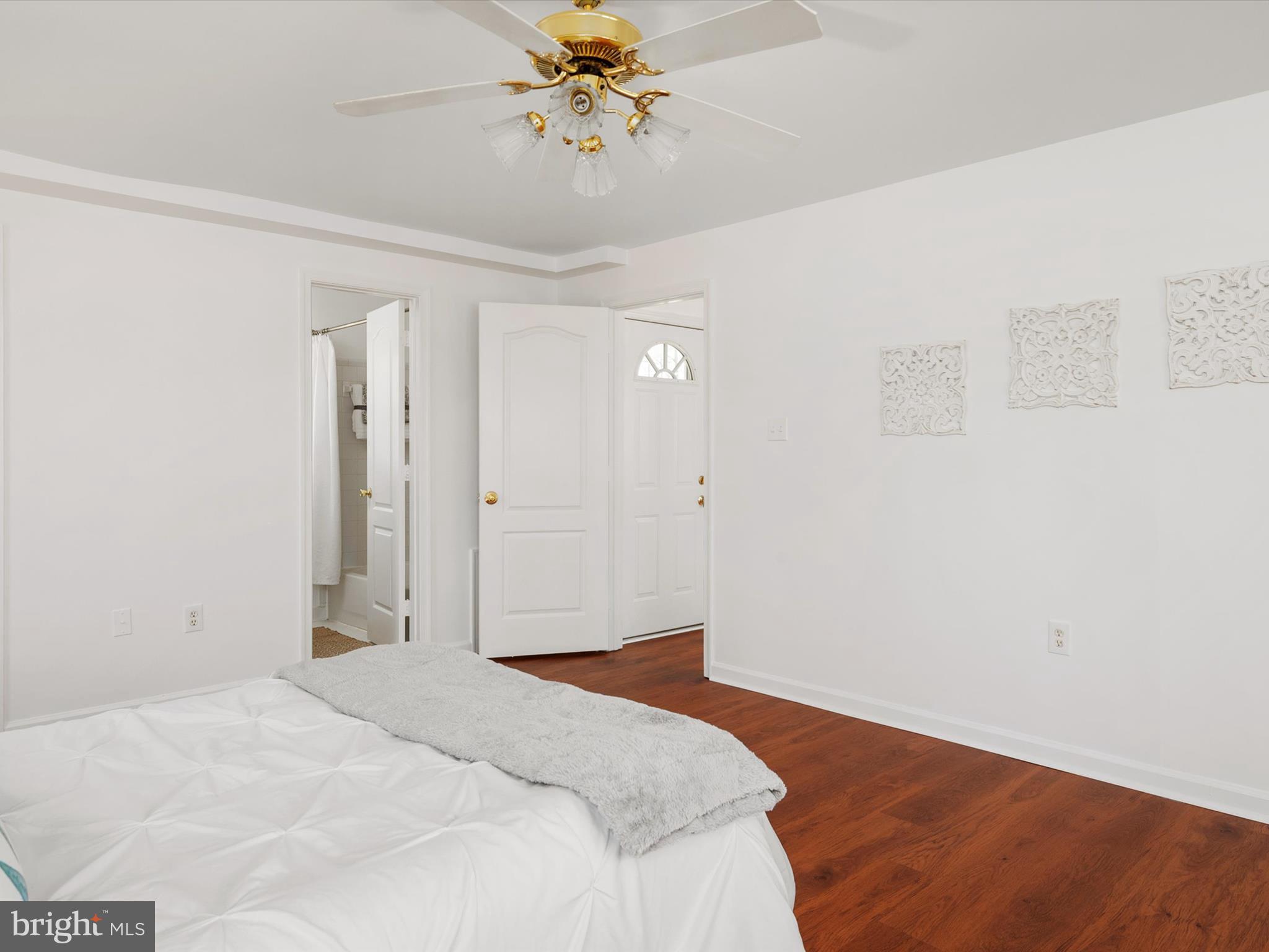 6432 SHADY SIDE RD W