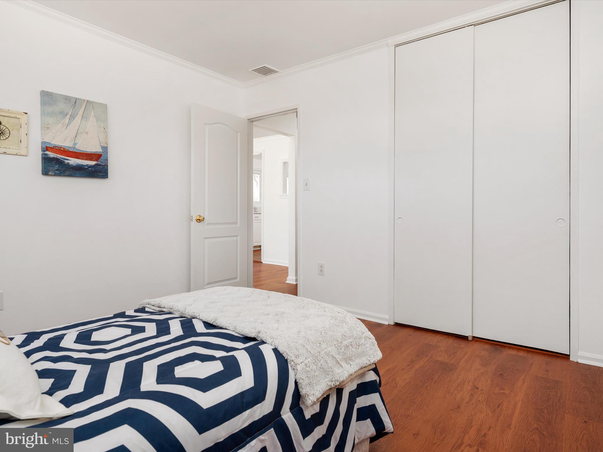 6432 SHADY SIDE RD W