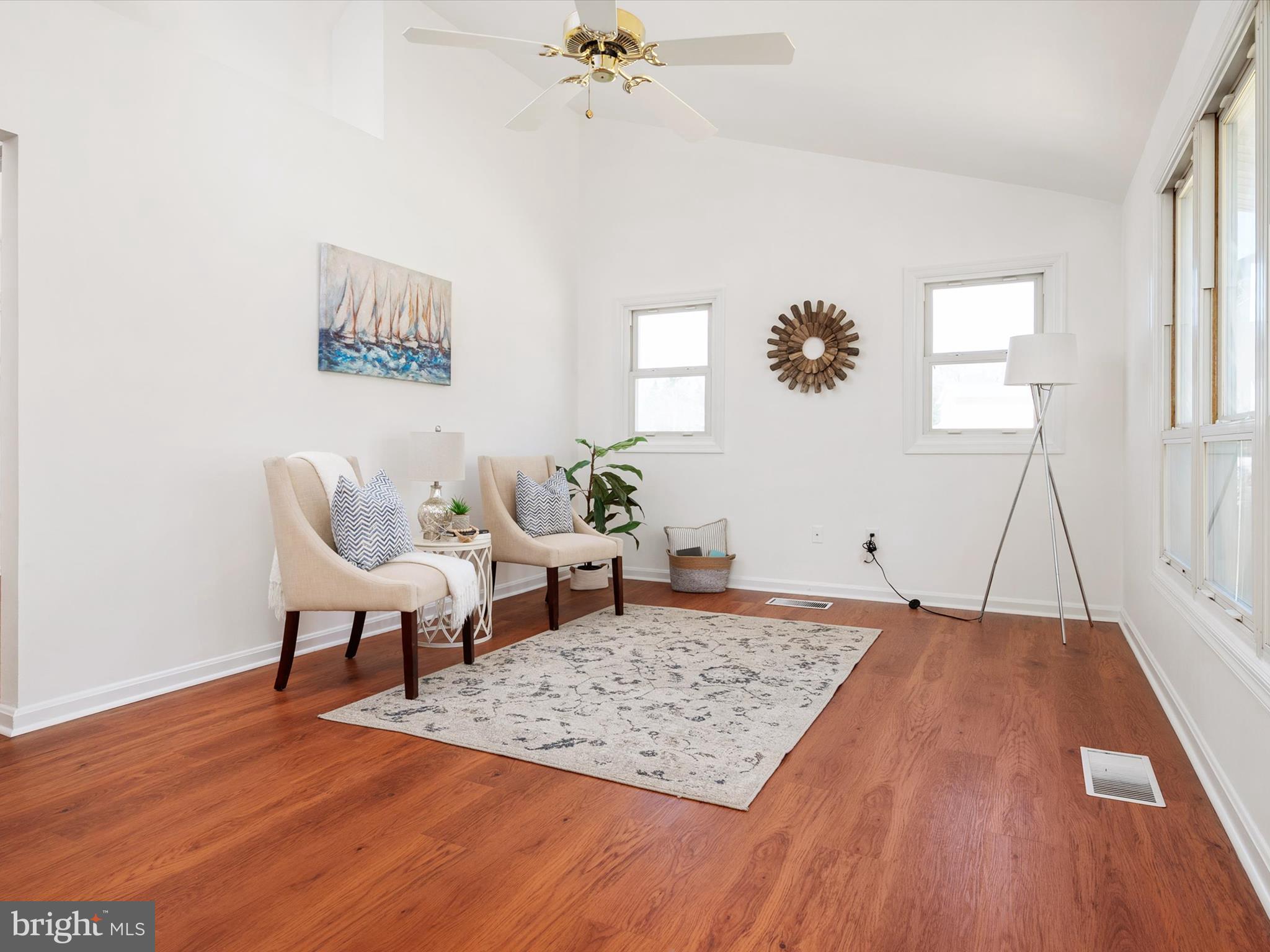 6432 SHADY SIDE RD W