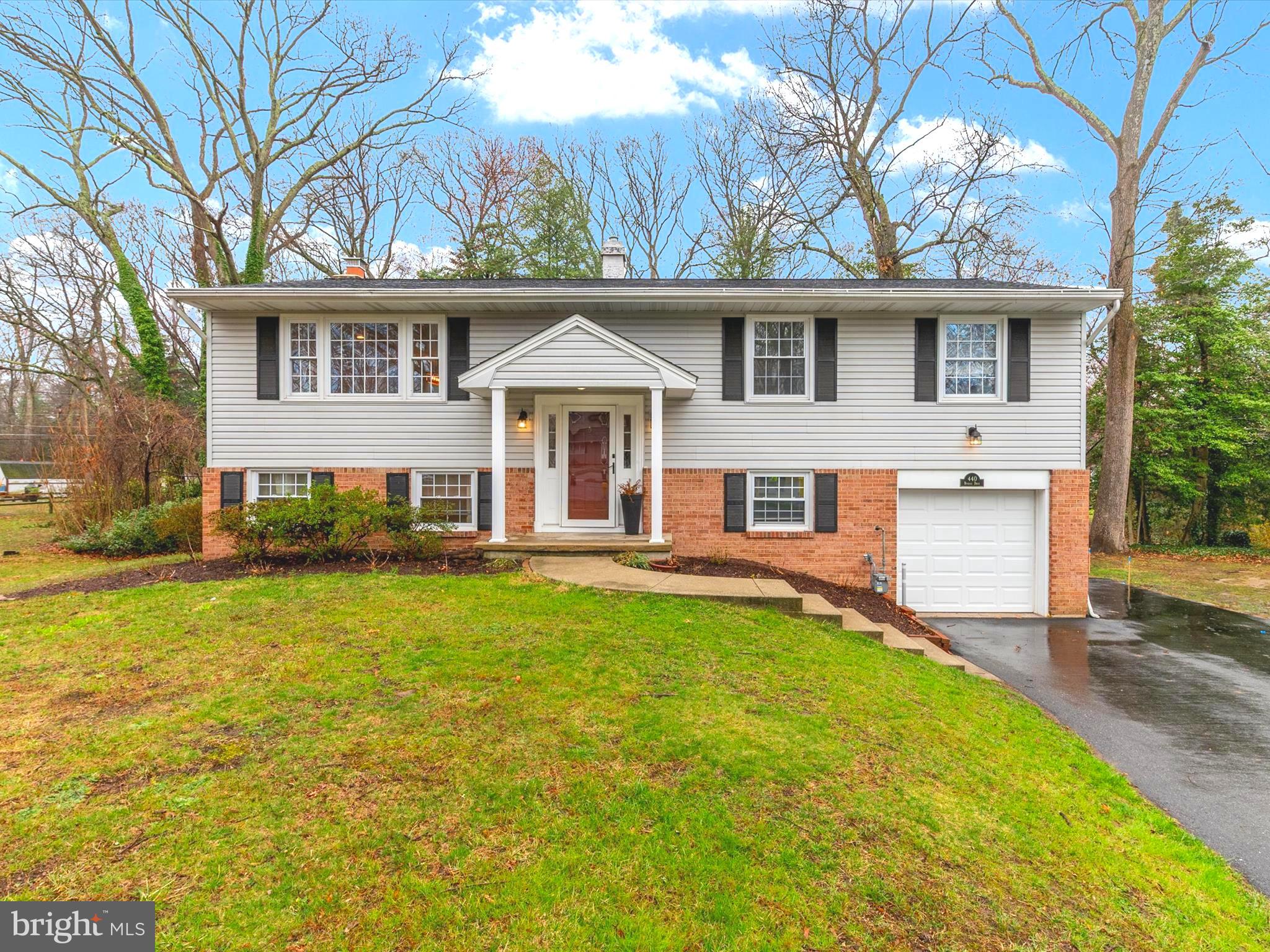 440 BENDALE DRIVE