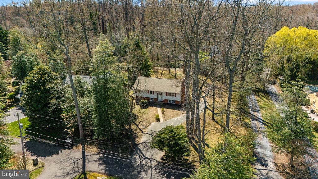 1542 SHIPSVIEW ROAD