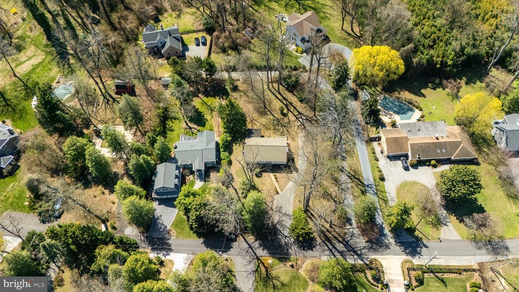 1542 SHIPSVIEW ROAD