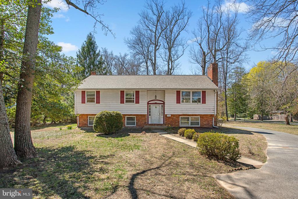 1542 SHIPSVIEW ROAD