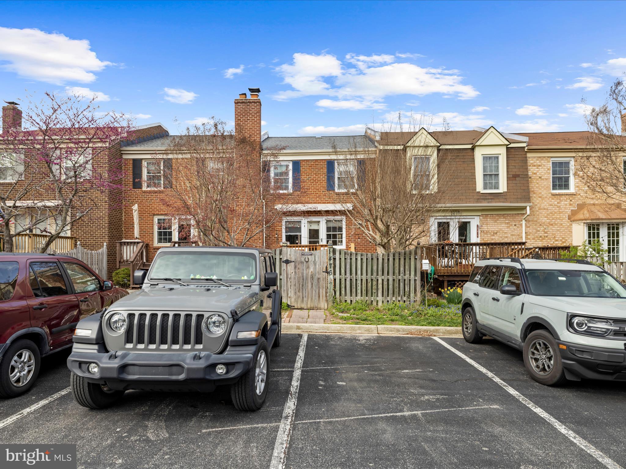 1476 BAY GREEN DRIVE