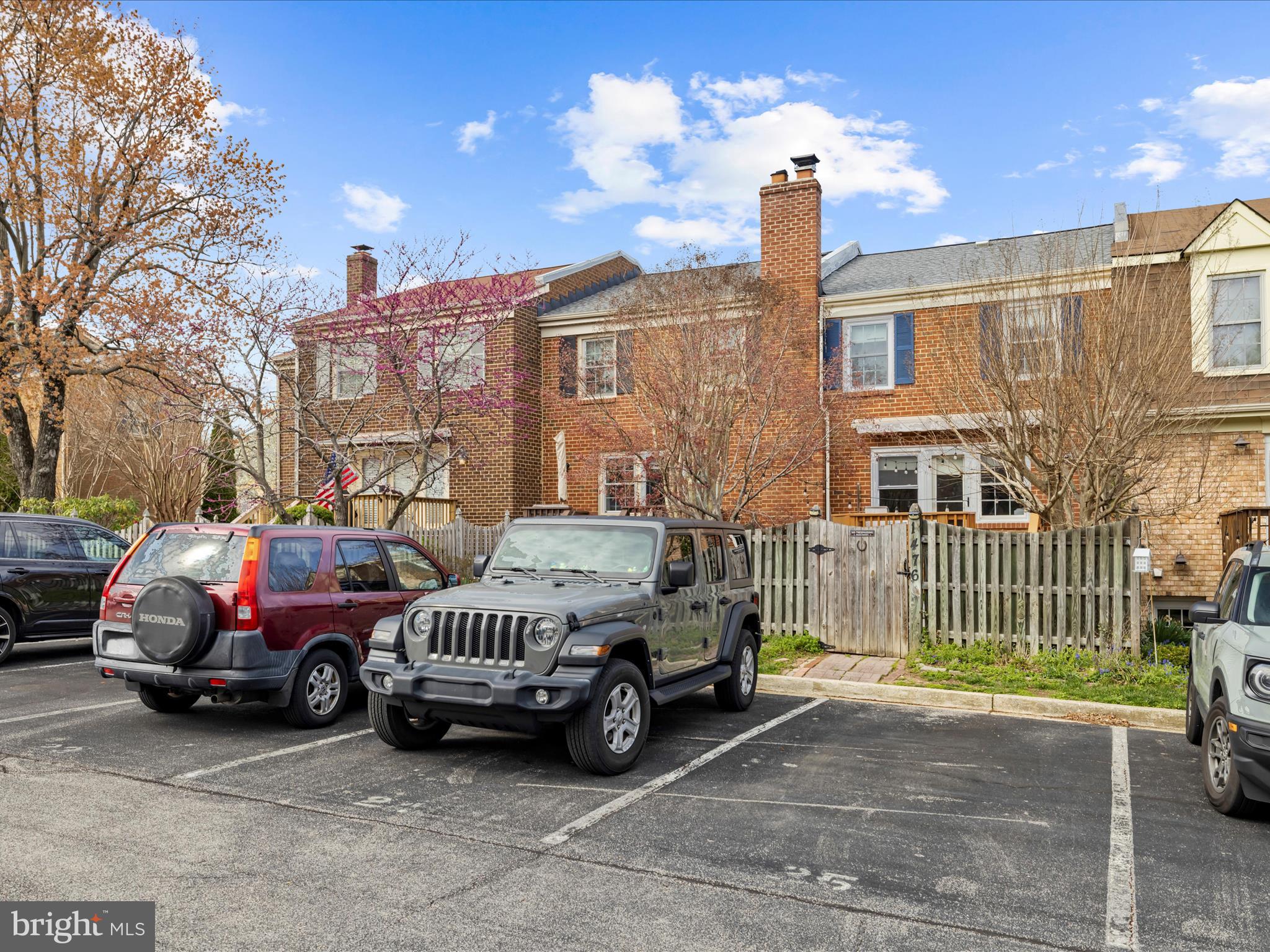 1476 BAY GREEN DRIVE