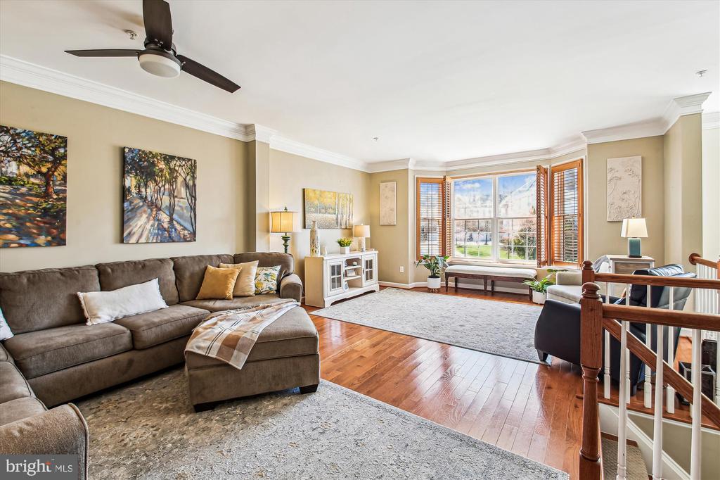 481 PENWOOD DRIVE