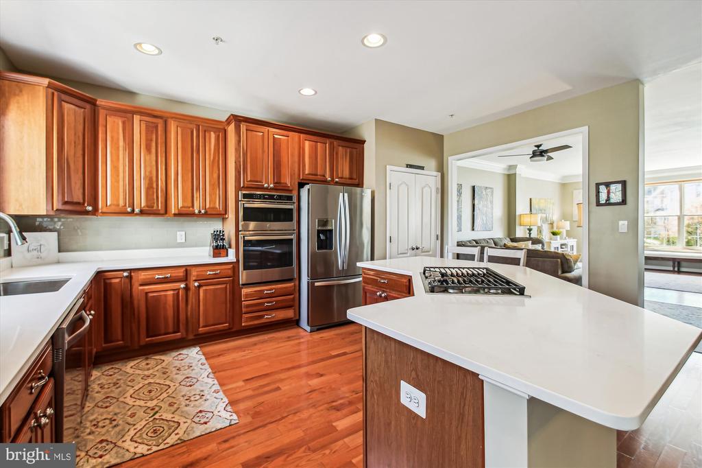 481 PENWOOD DRIVE