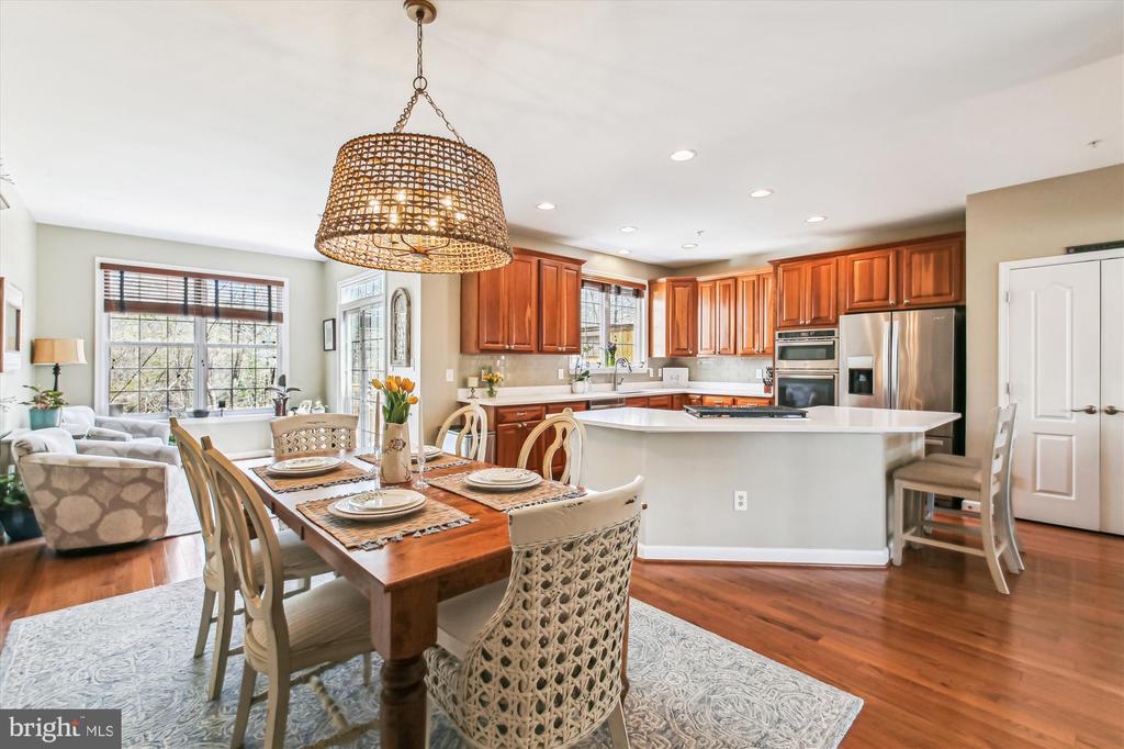 481 PENWOOD DRIVE