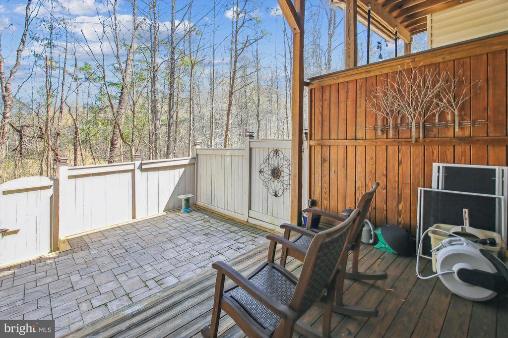 481 PENWOOD DRIVE