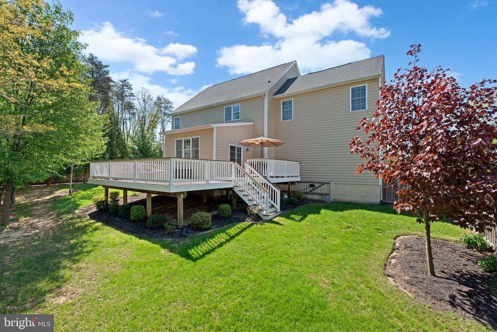 302 LISTMAN COURT