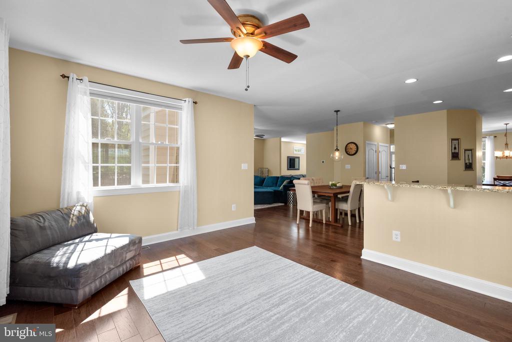 302 LISTMAN COURT