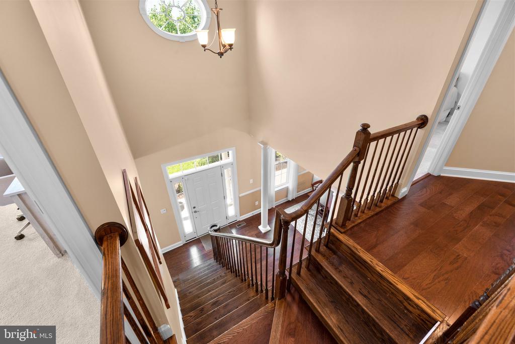 302 LISTMAN COURT