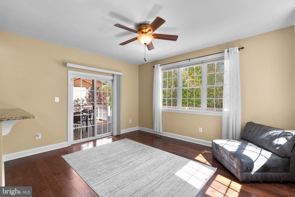 302 LISTMAN COURT