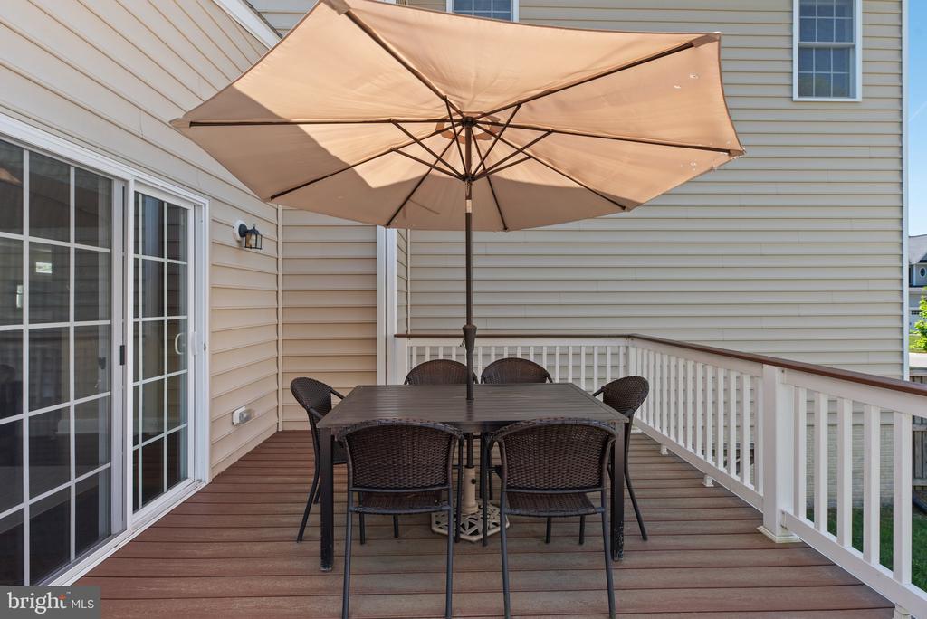 302 LISTMAN COURT