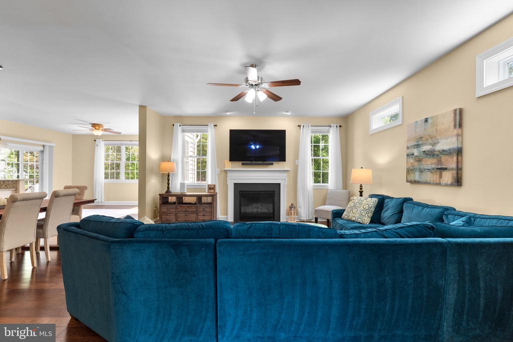302 LISTMAN COURT