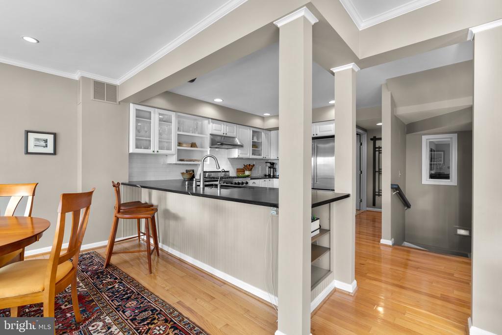 735 DIVIDING ROAD