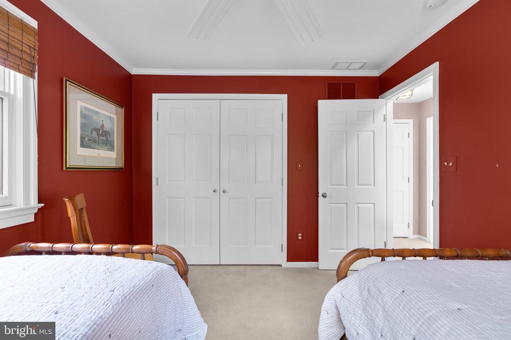 735 DIVIDING ROAD