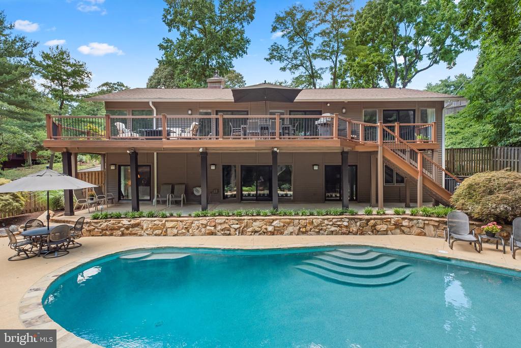 430 RIVENDELL LANE