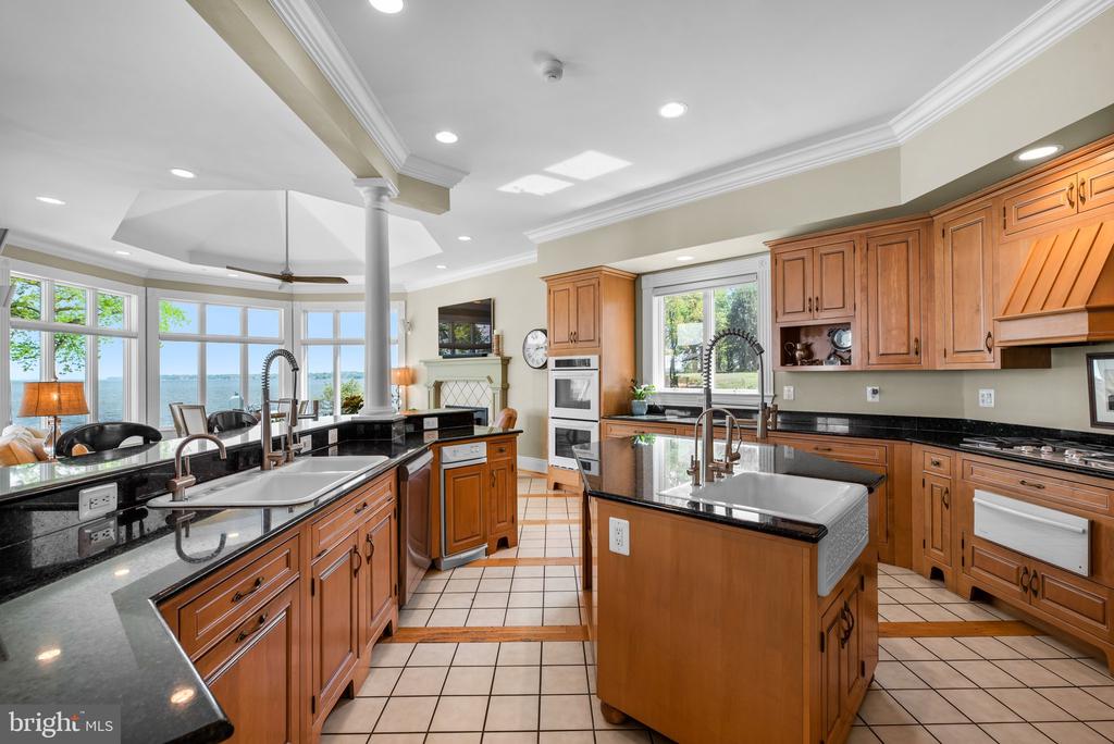 285 EAGLE HILL ROAD