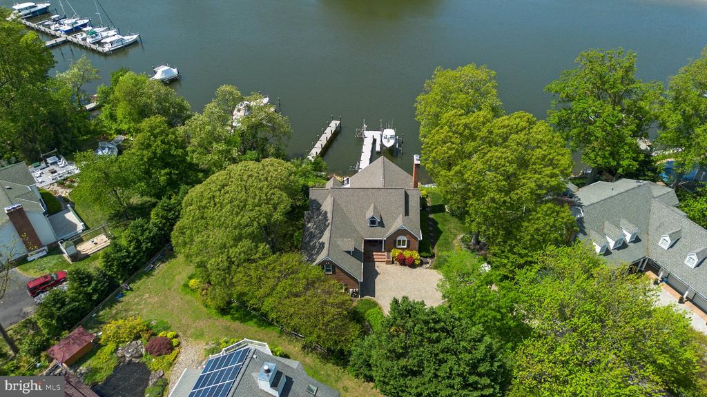 910 LYNCH DRIVE