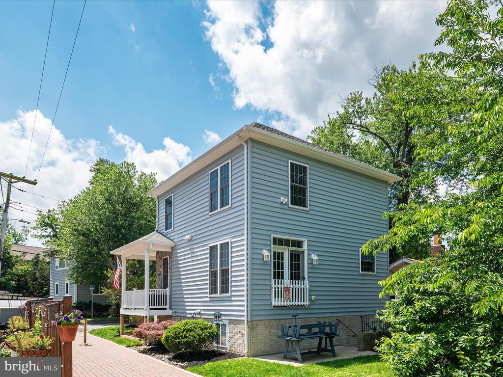 23 ELM ROAD