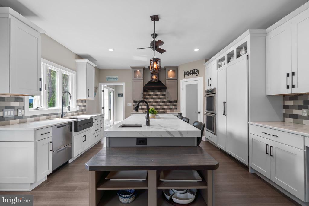 36 BOONE TRAIL