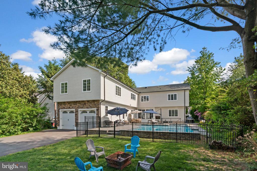 36 BOONE TRAIL