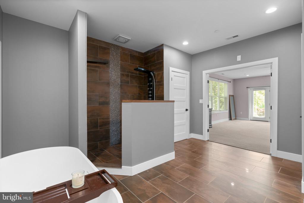 36 BOONE TRAIL