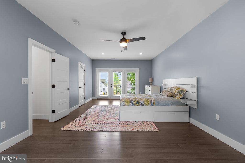 36 BOONE TRAIL