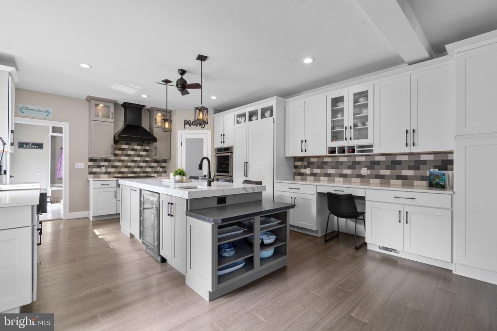 36 BOONE TRAIL
