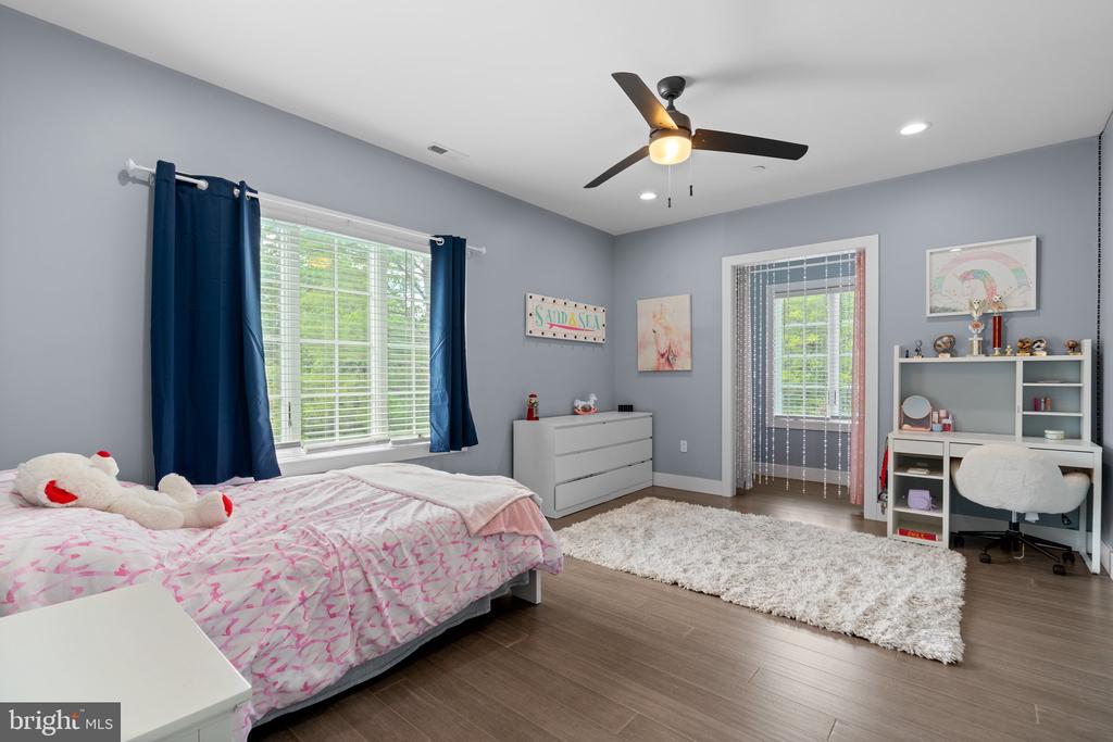 36 BOONE TRAIL
