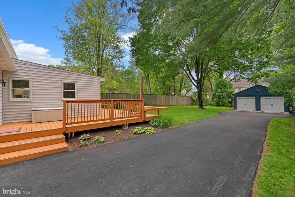 515 OWENS WAY