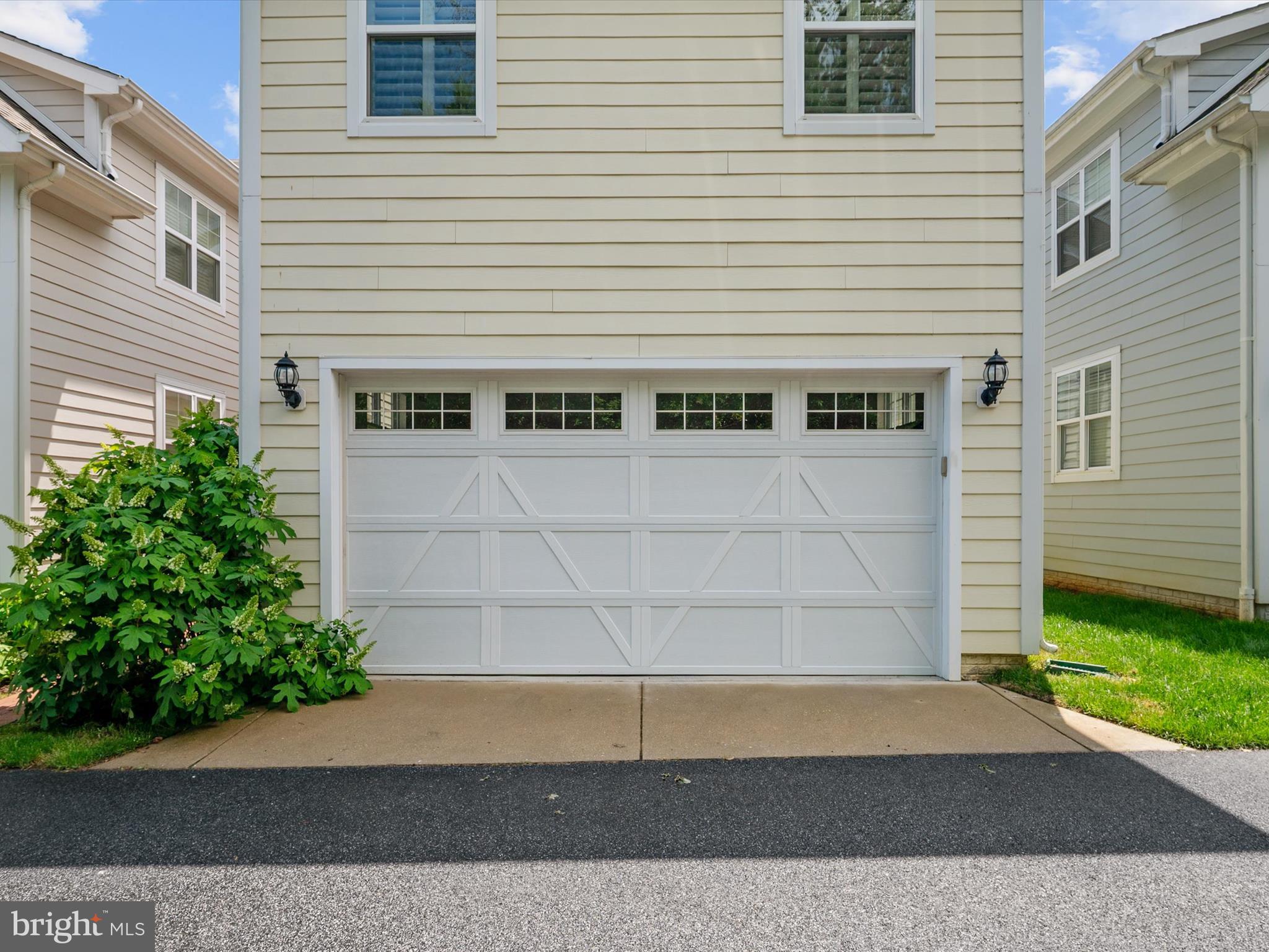 816 BAY RIDGE AVENUE