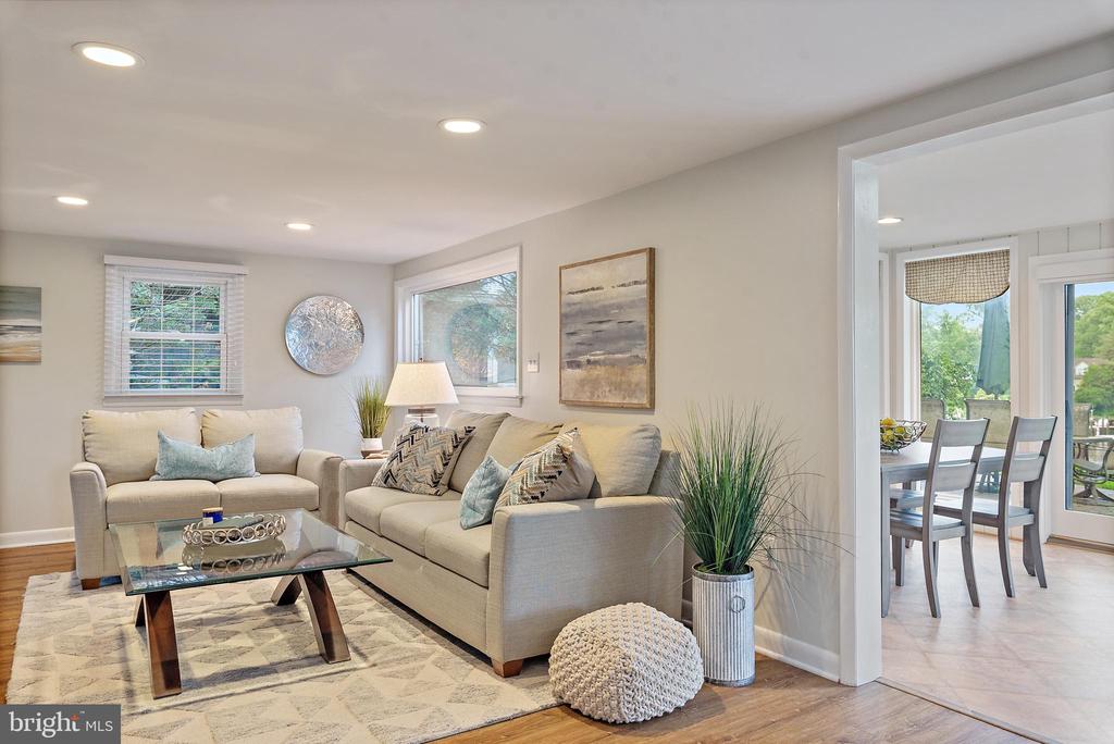 304 RAYFORD DRIVE