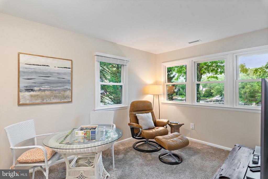 304 RAYFORD DRIVE