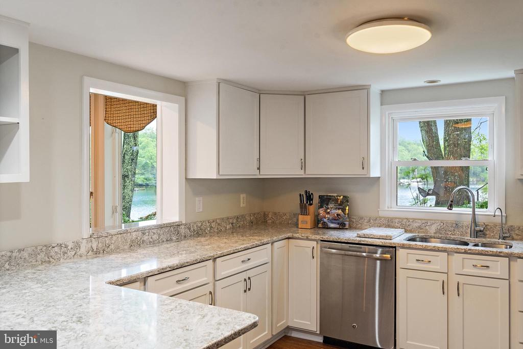 304 RAYFORD DRIVE