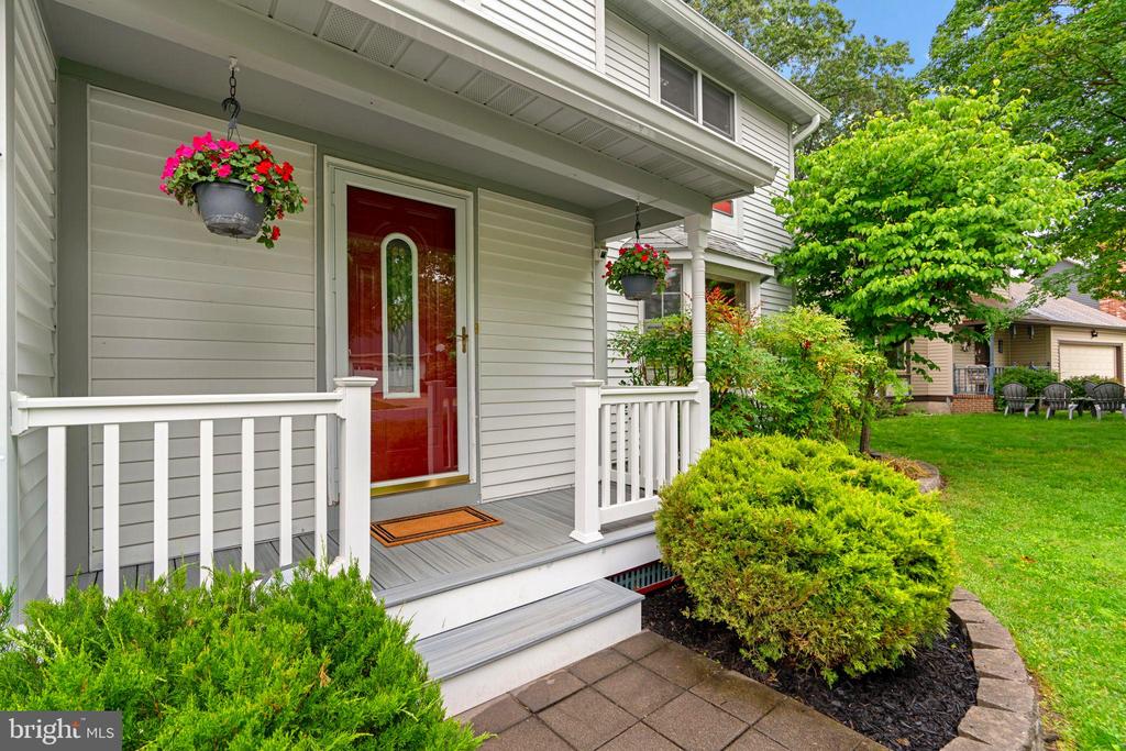 260 WHISTLING PINE ROAD
