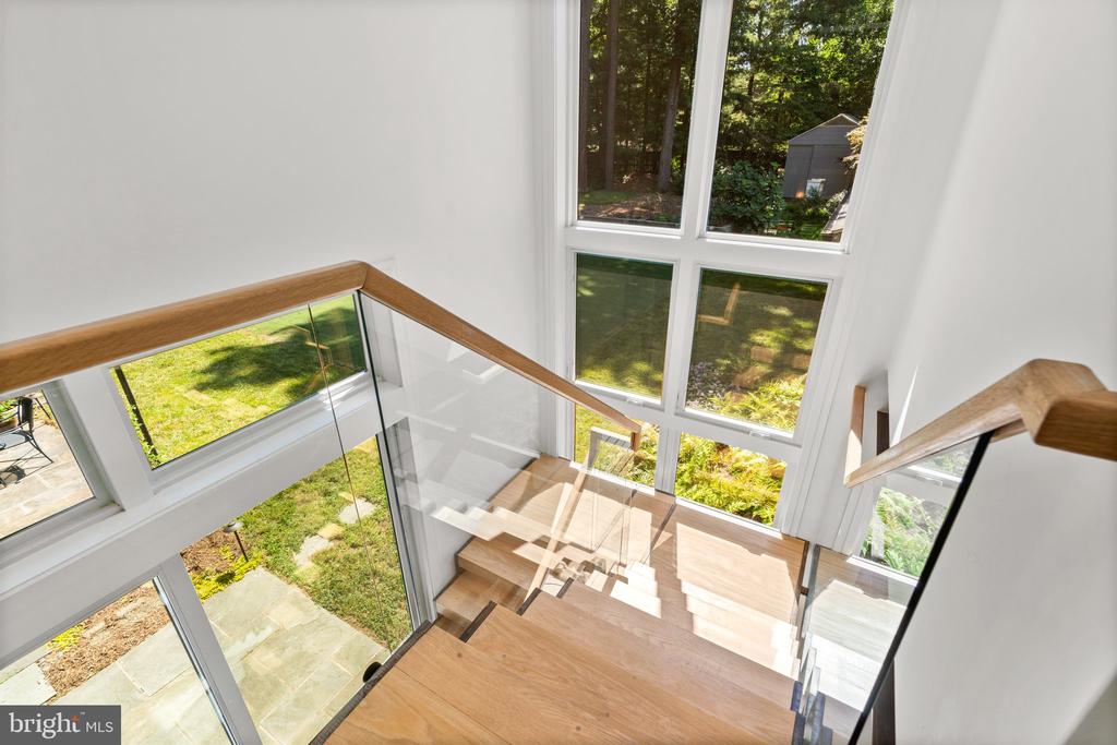 204 MILL COURT