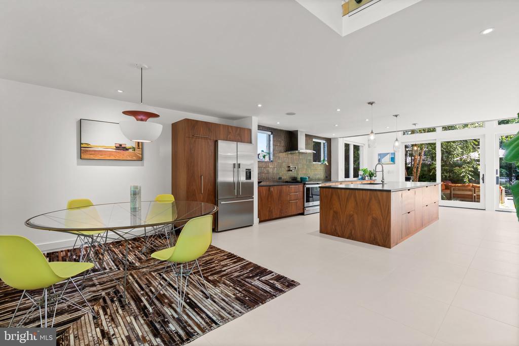 204 MILL COURT