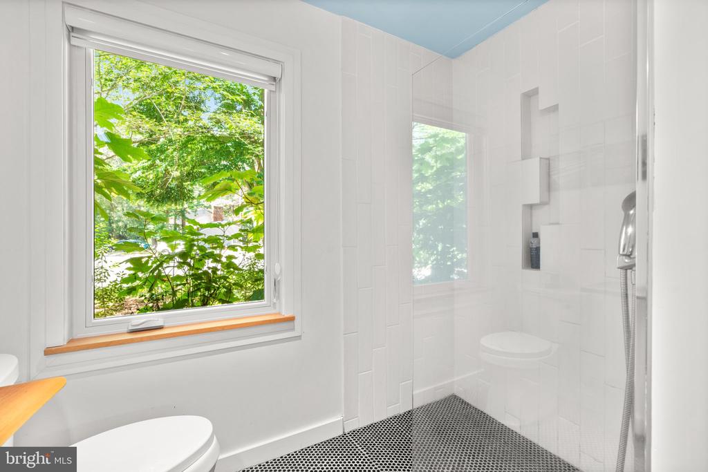 204 MILL COURT
